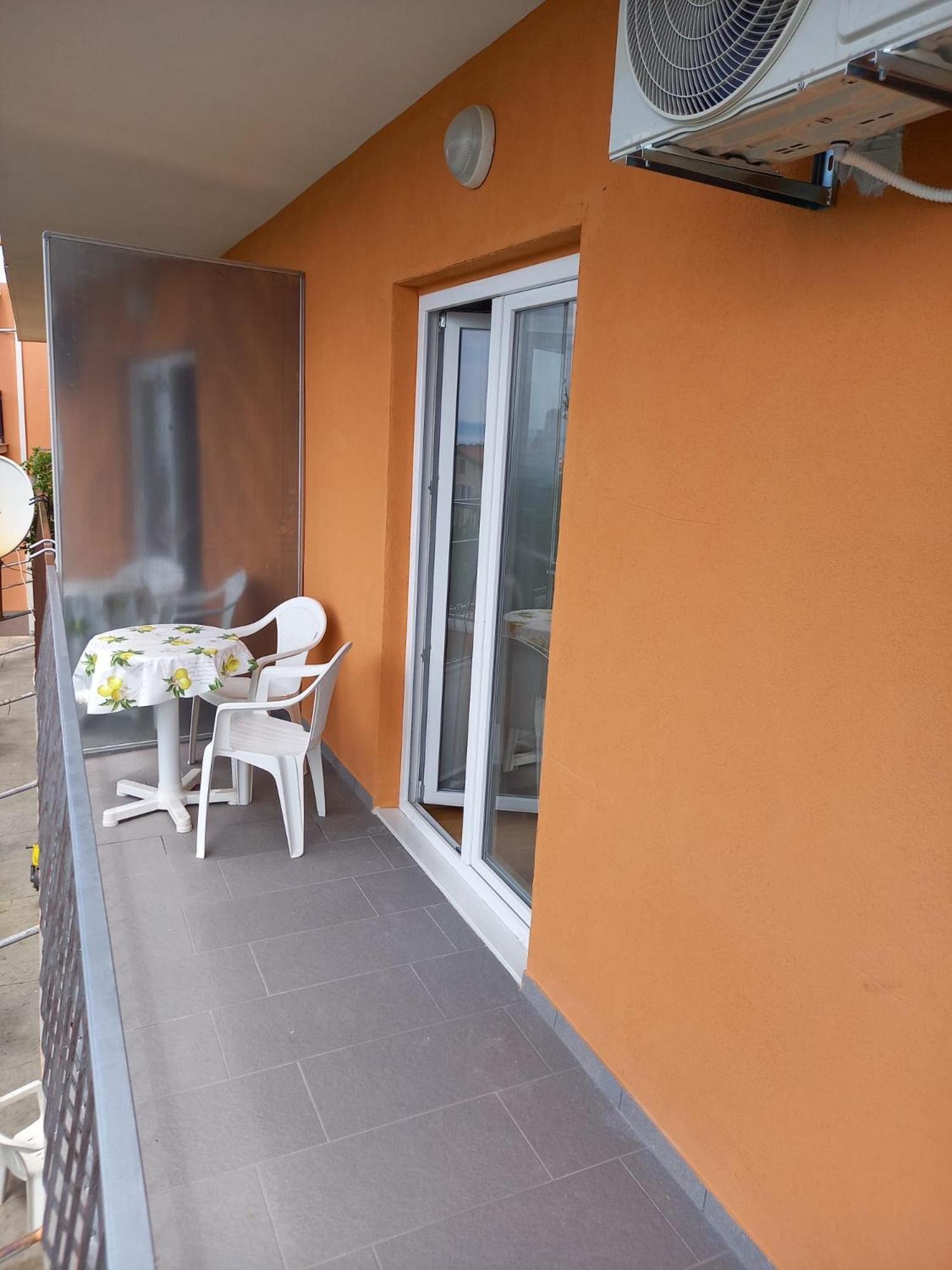 Apartment Zrno Makarska Eksteriør bilde